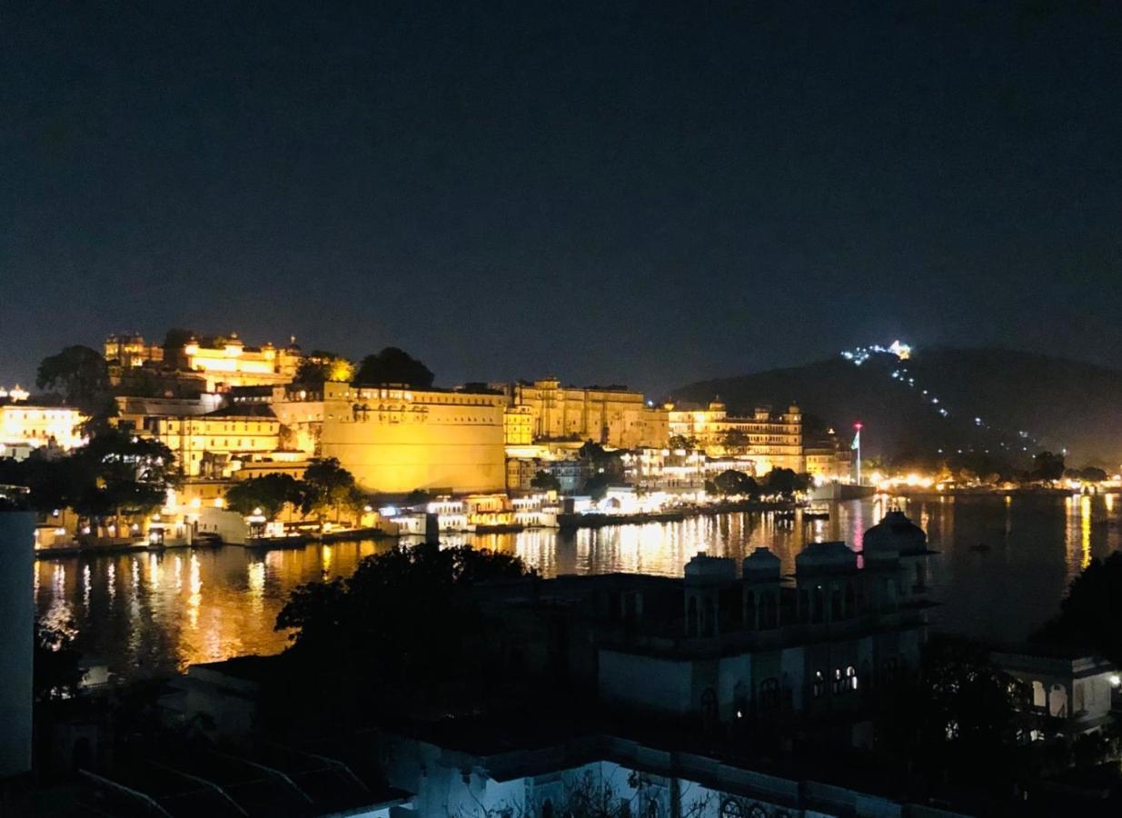 Nirvana Haveli Udaipur Exterior foto